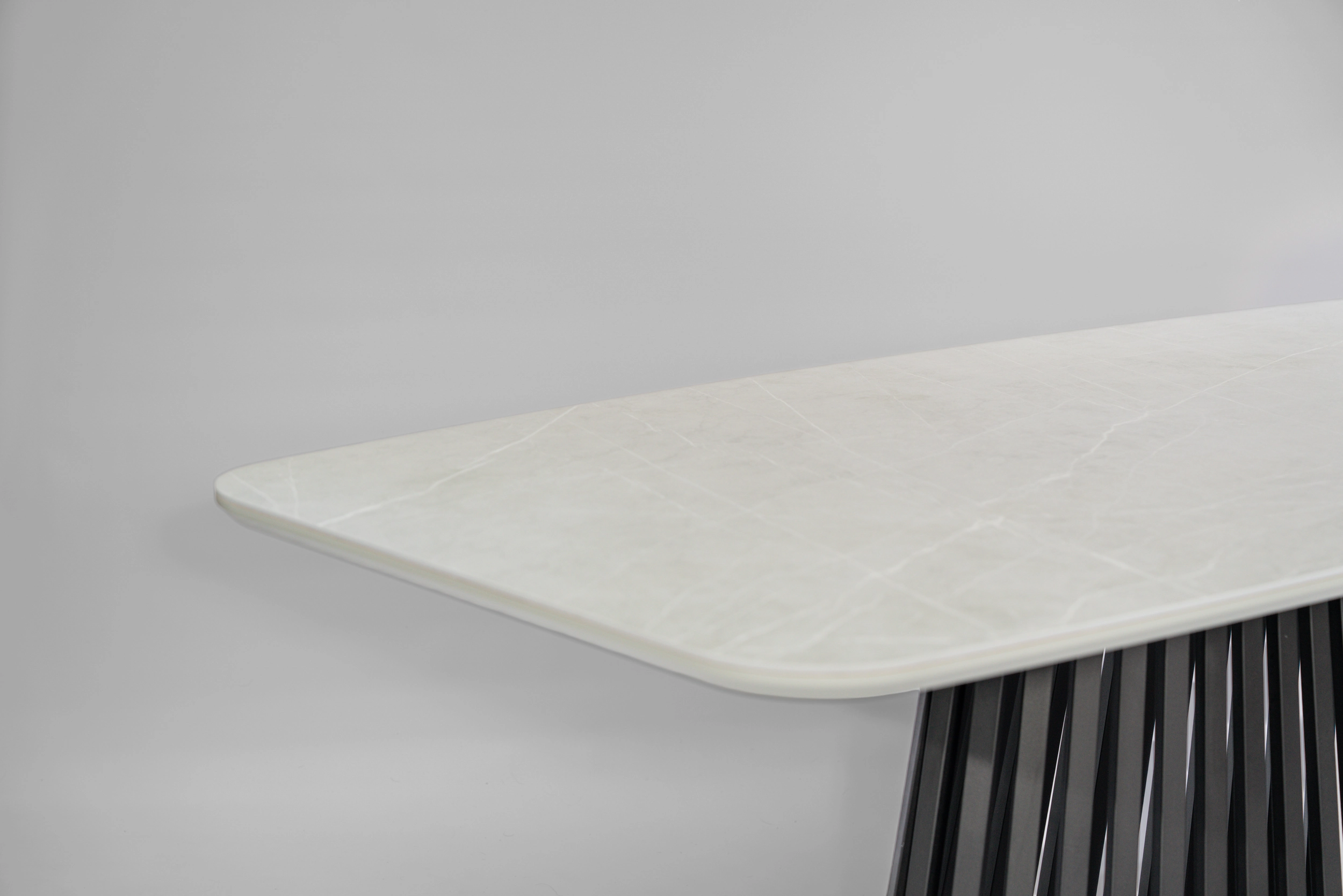 mesa-comedor-rectangular-sinterizada-neolith-zaha-stone-detalle-tapa
