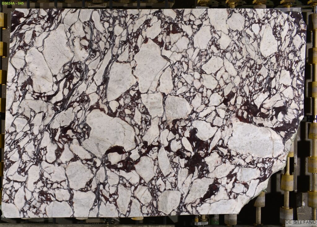 Mármol Calacatta Viola natural chapa completa