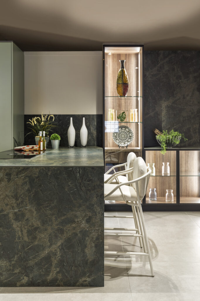Neolith Amazónico - Alt