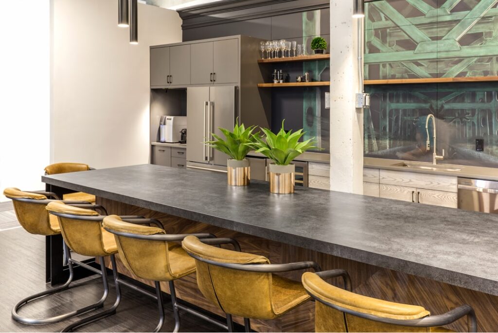 neolith-iron-grey-piedra-sinterizada-mesada-cocina-isla Neolith Iron Grey, piedra sinterizada en mesada de isla cocina