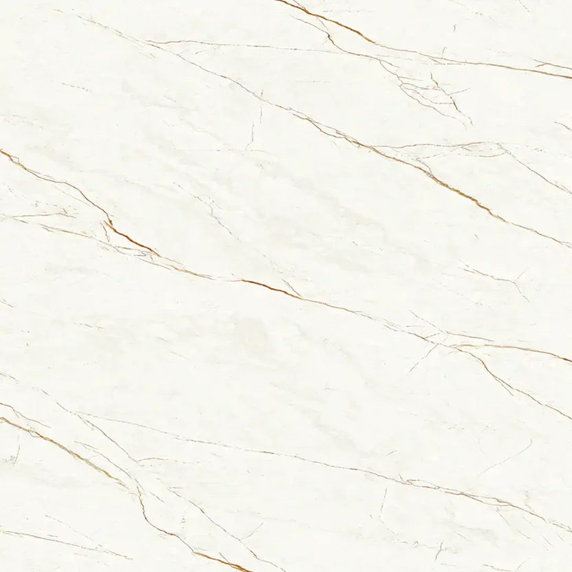 purastone-prima-vena-oro Purastone Prima Vena Oro, superficie sinterizada de fondo marfil con delicadas vetas doradas, ideal para mesadas, islas, revestimientos y proyectos de interior y exterior.